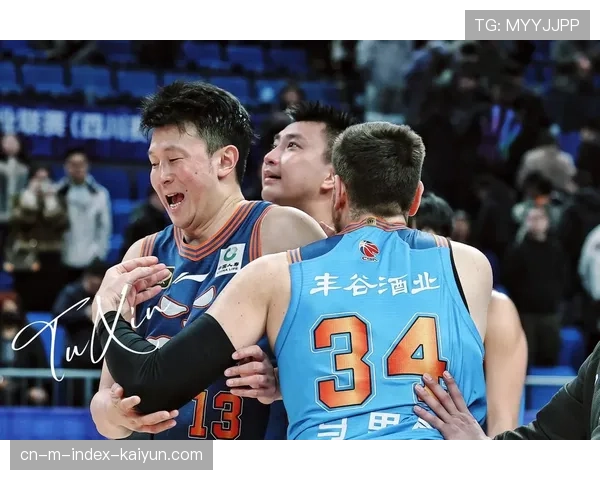 四川丰谷酒业0胜32负垫底 场均净负23.4分攻防效率联盟最差